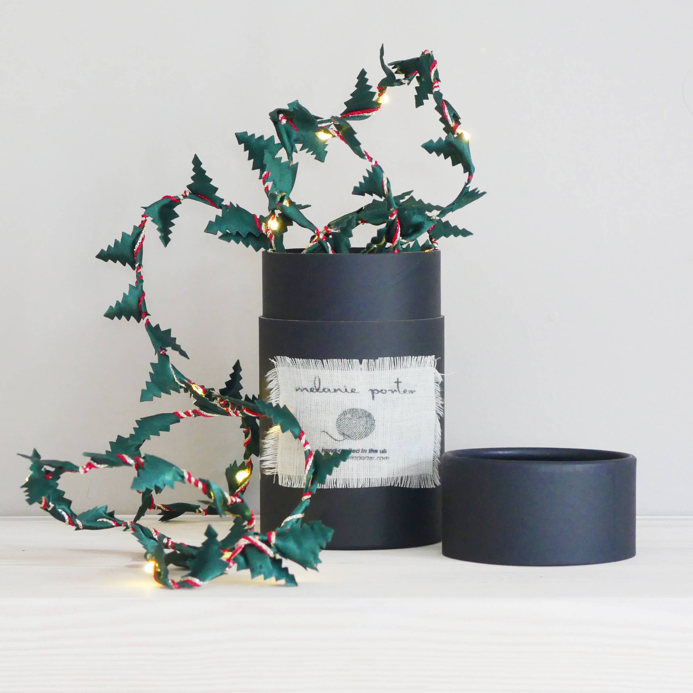 Christmas Tree Fairy Light String - Christmas Decoration: Green / 2m (Battery)