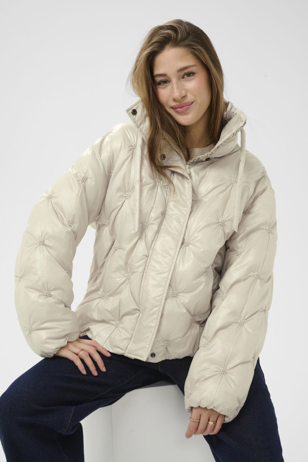Drakie Short Jacket - Oatmeal
