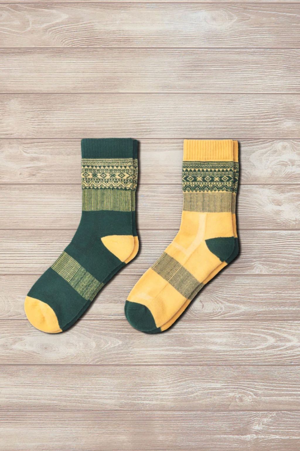 Explorer, Functional Socks For Men & Women - Green/Yellow