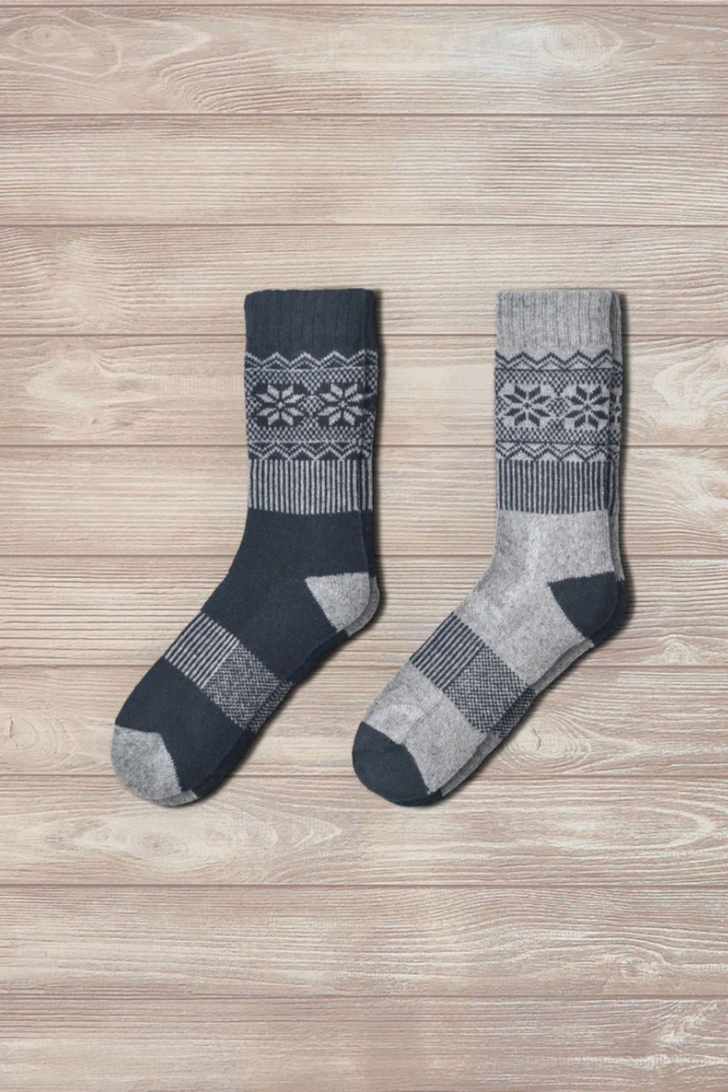 Explorer, Functional Socks For Men & Women - Navy/Grey