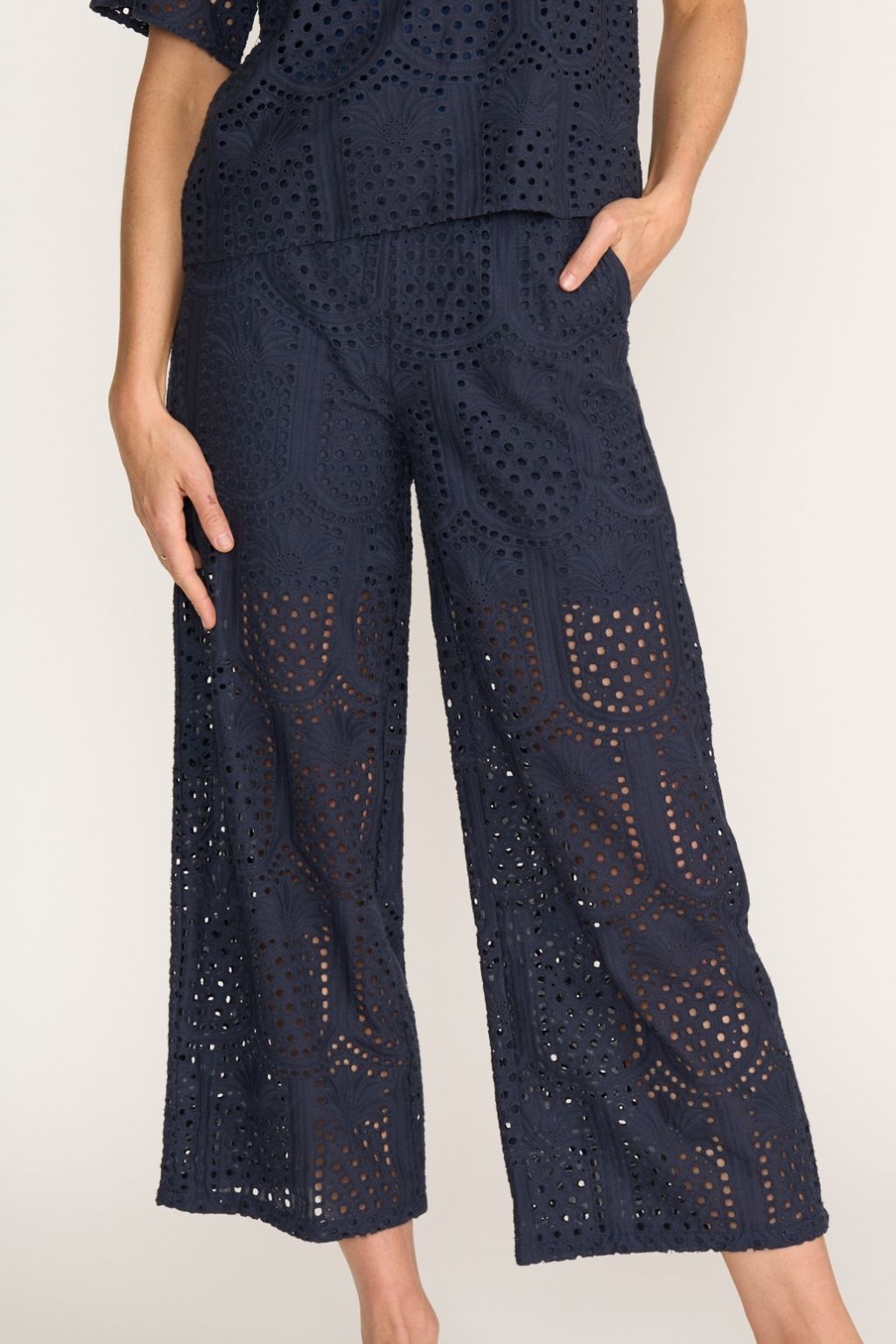 Juicy Details Pant - Navy Pineapple