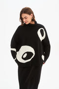 Retro Circle Print Knit - Black/Cream