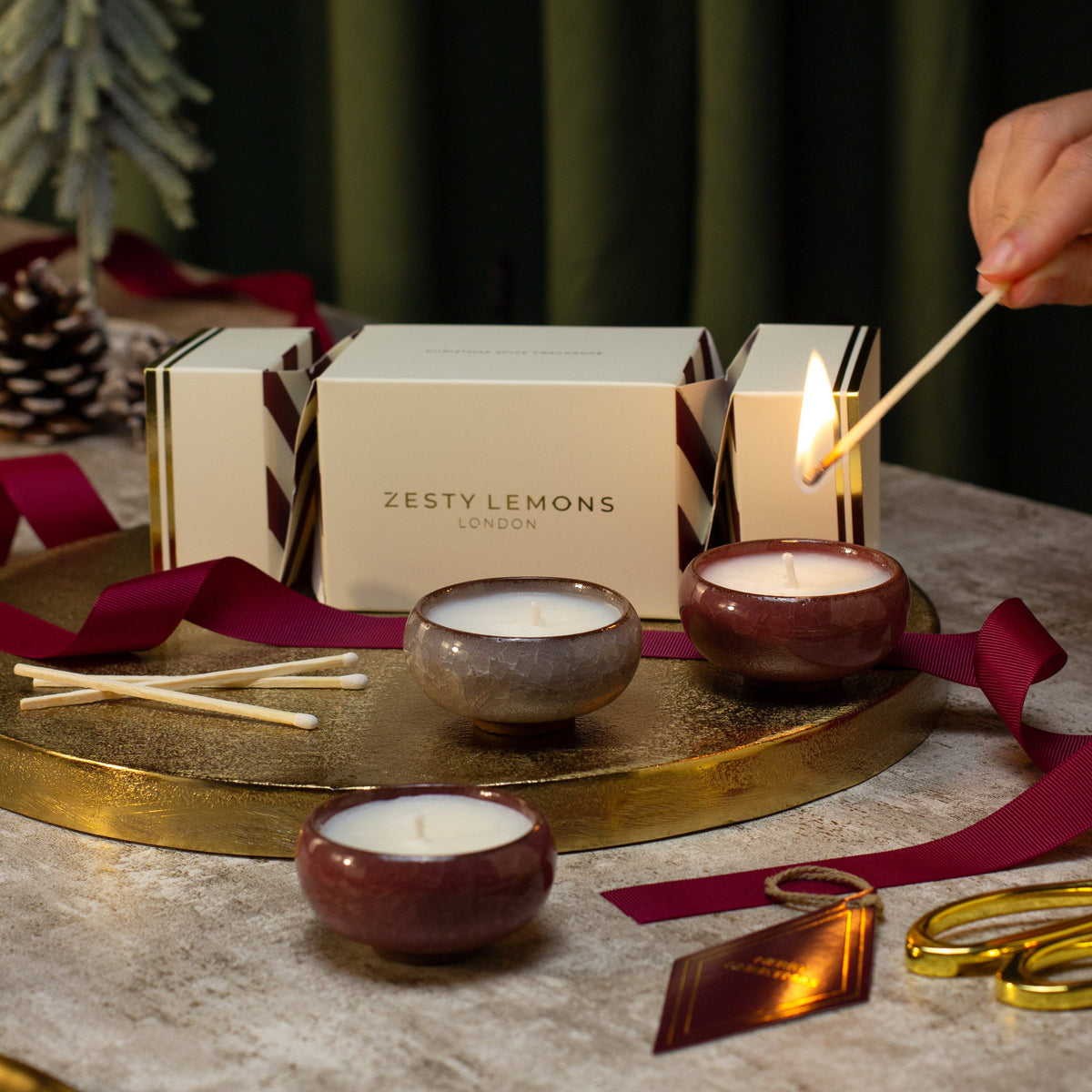 Under the Tree: Burgundy Tea Light Cracker (Box of 3) - Spiced Clementine