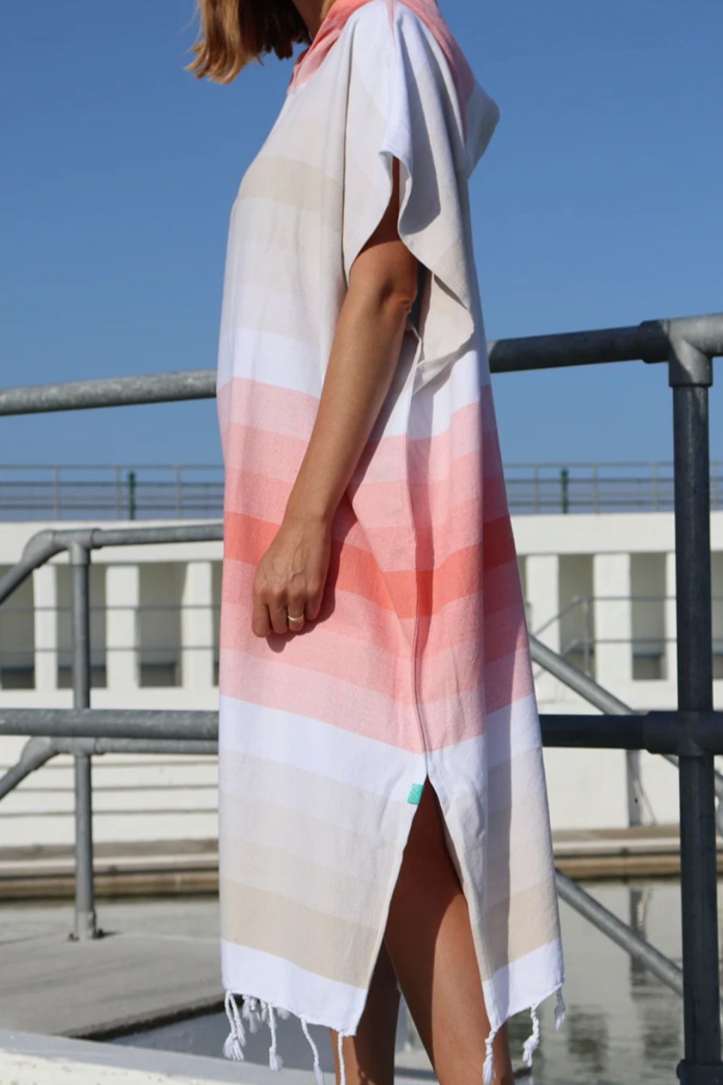 Drift Changing Robe - Sand/Coral