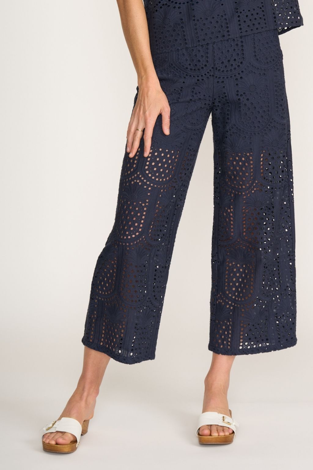 Juicy Details Pant - Navy Pineapple