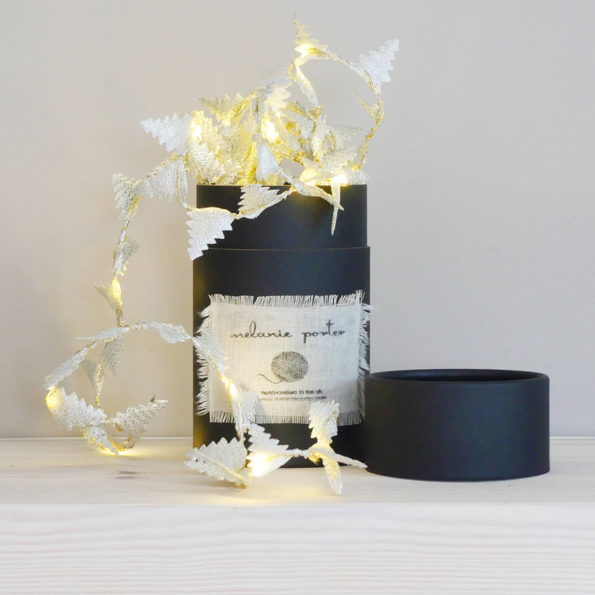 Christmas Tree Fairy Light String - Christmas Decoration: Silver / 2m (Battery)