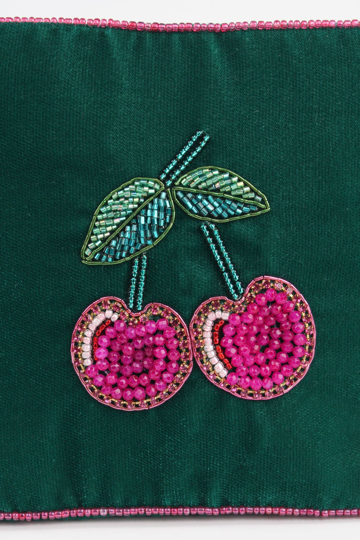 CHERRY GREEN VELVET MEDIUM POUCH
