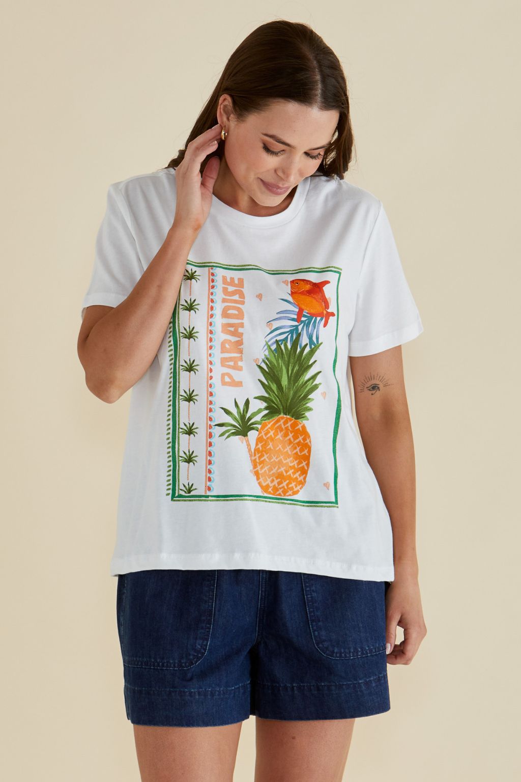 Ellia Crew Tee - Paradise Beach Print