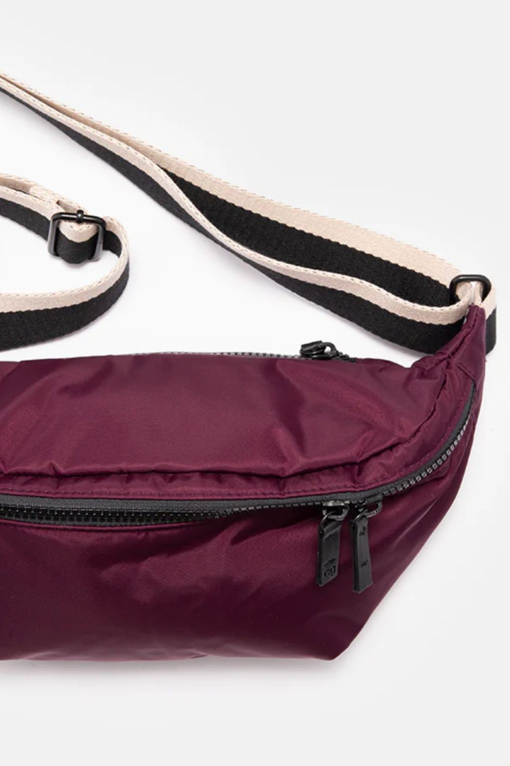 Padded Crossbody Bag - Burgundy