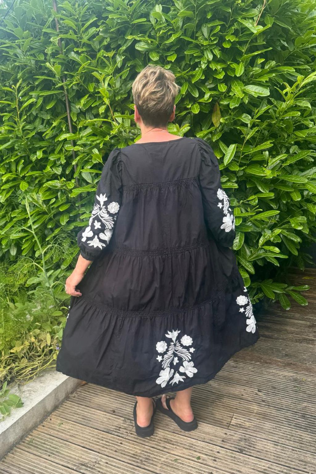 Puff Sleeve Flower Dress - Black/White