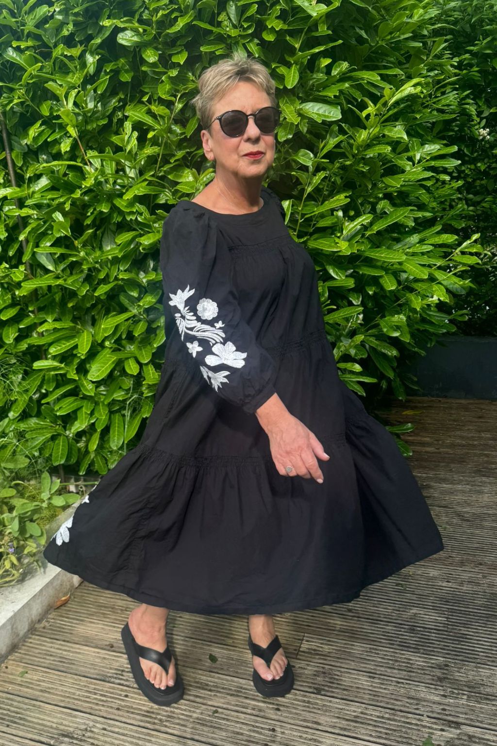 Puff Sleeve Flower Dress - Black/White