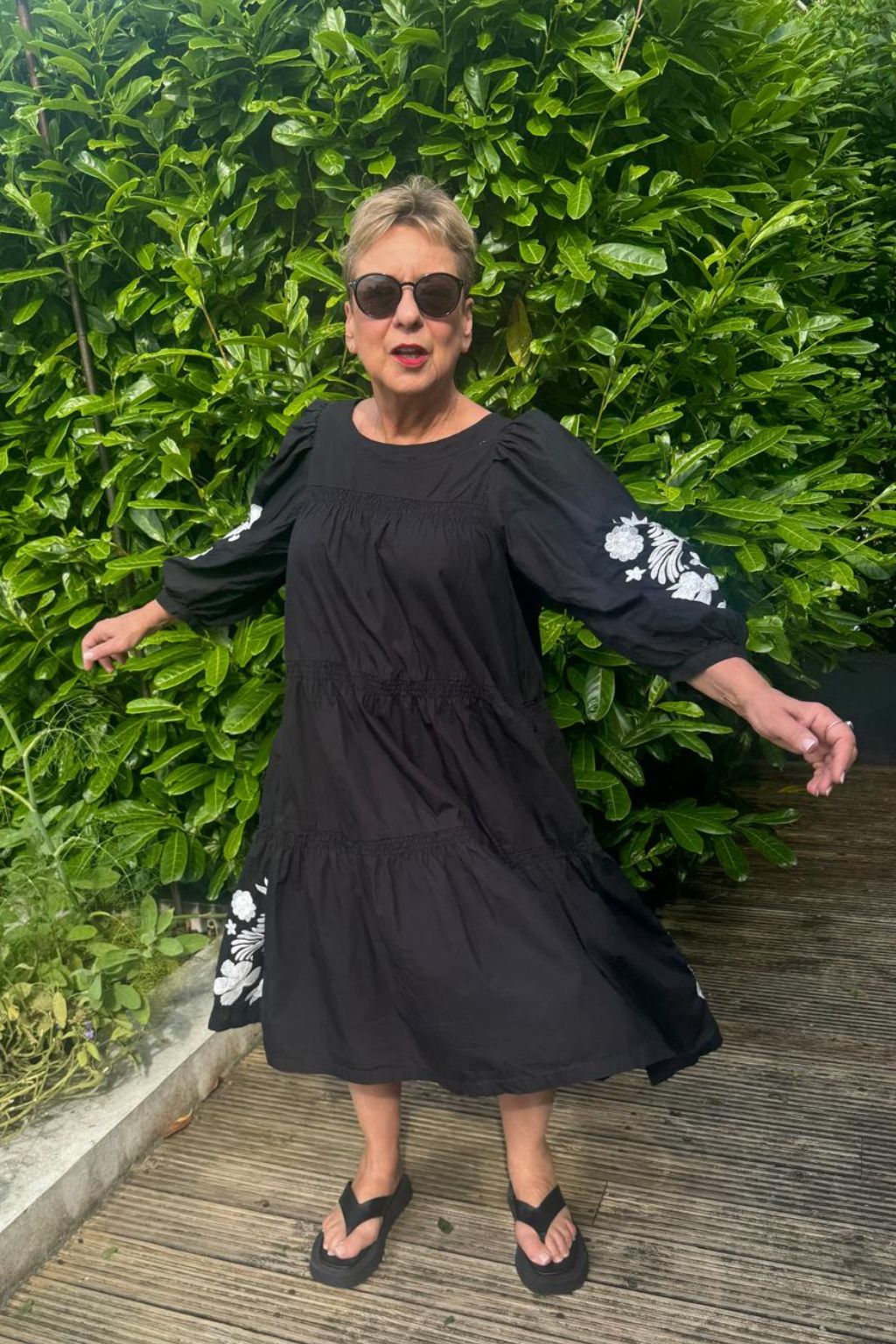 Puff Sleeve Flower Dress - Black/White