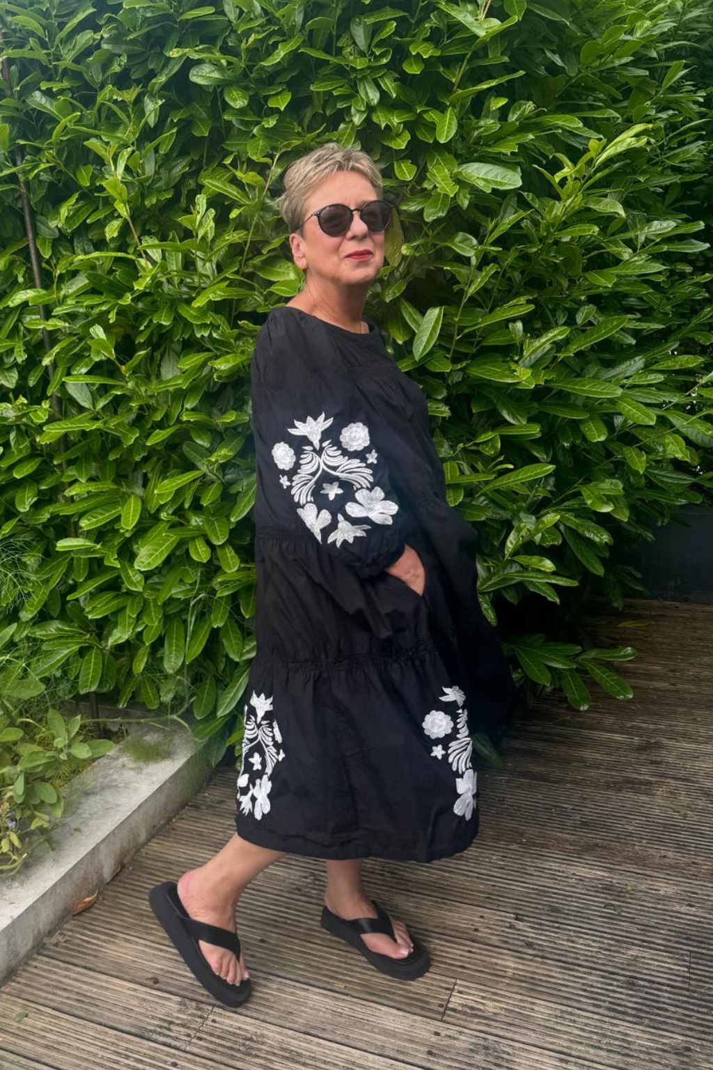 Puff Sleeve Flower Dress - Black/White