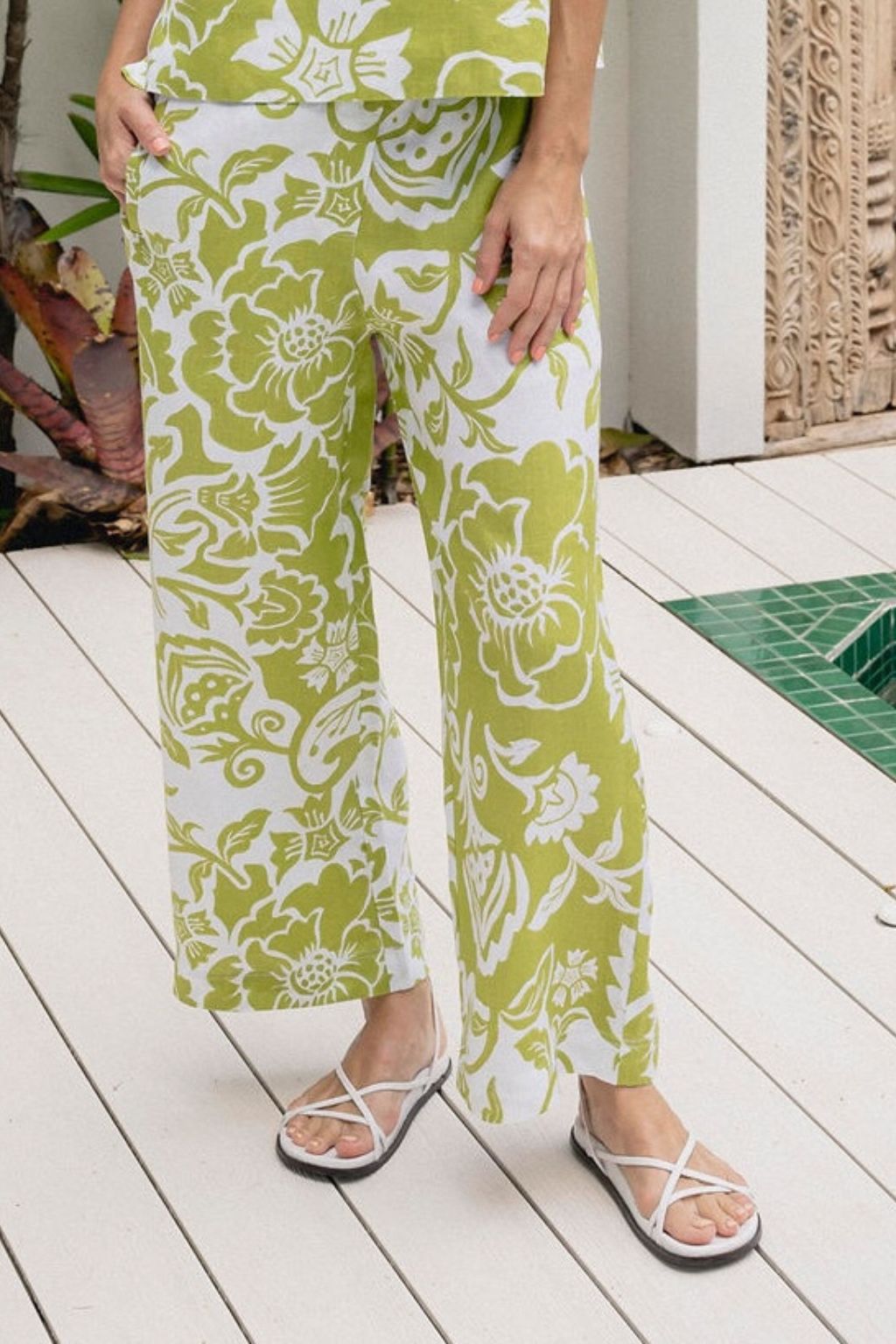 Linen 7/8 Wide Leg Pant Vine - Green/White