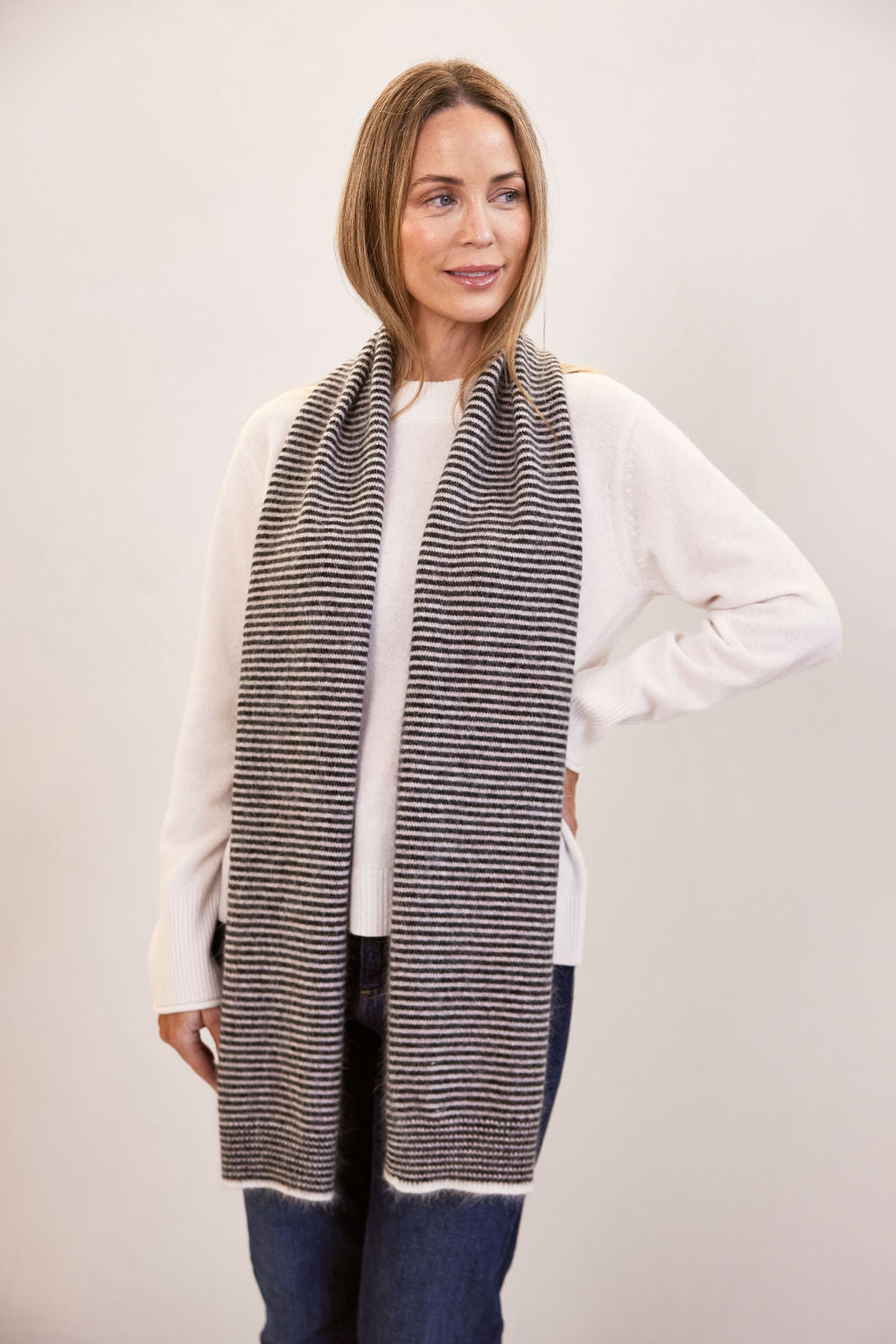 Angora Nylon Thin Stripe Scarf - Oatmeal/Black
