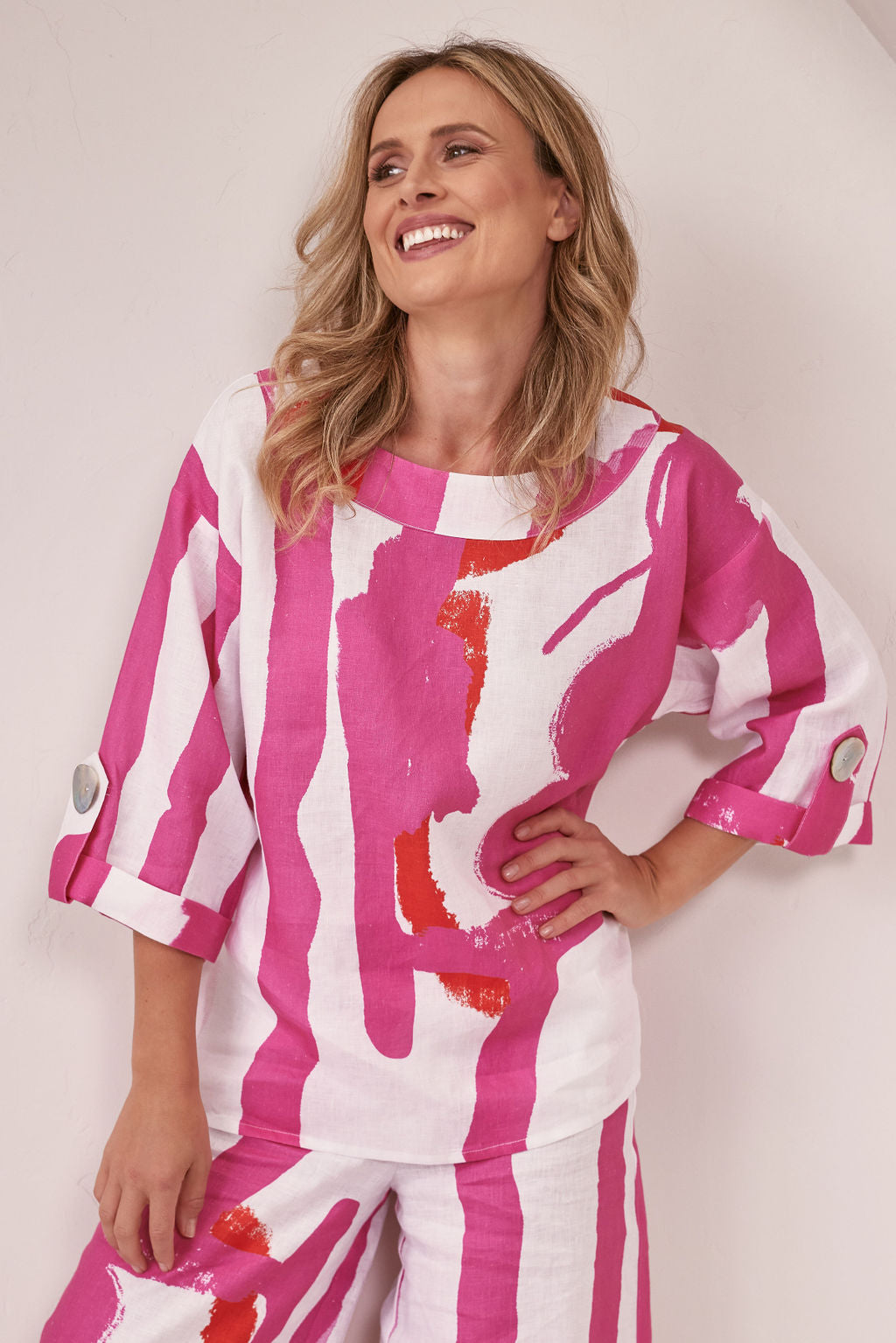 Linen 3/4 Sleeve Top With Button - Pink/White