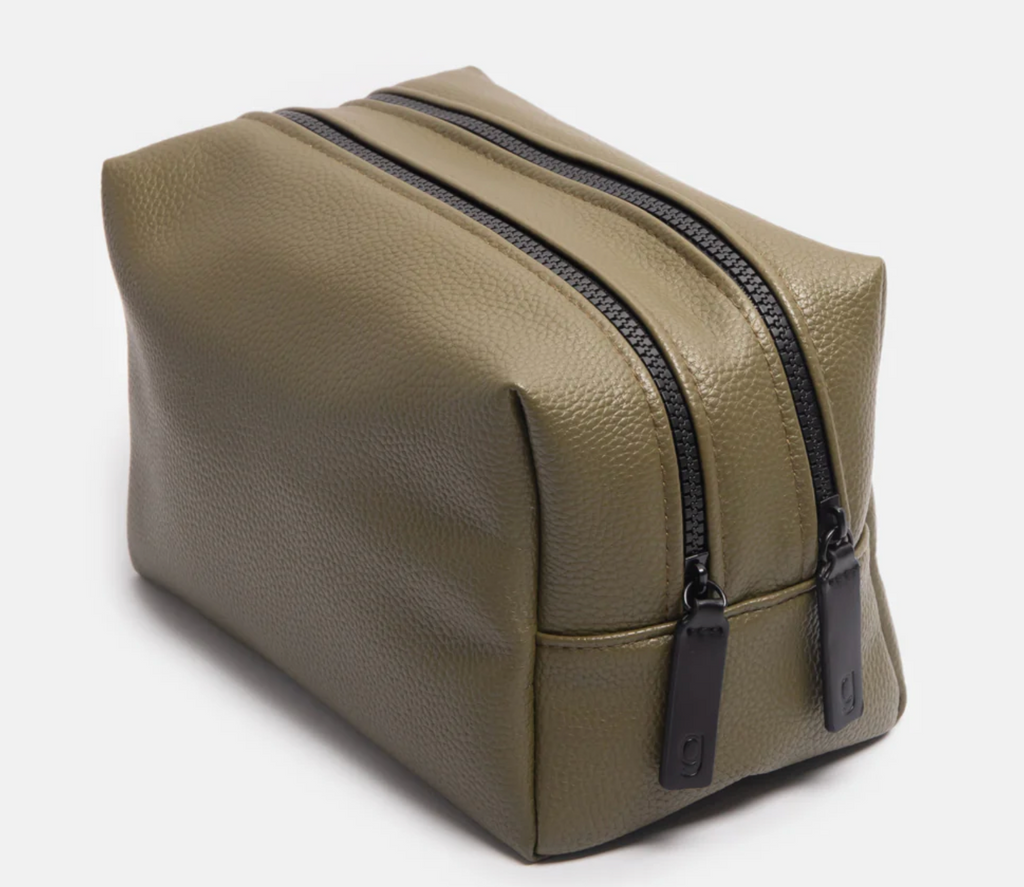 Green large travel washbag