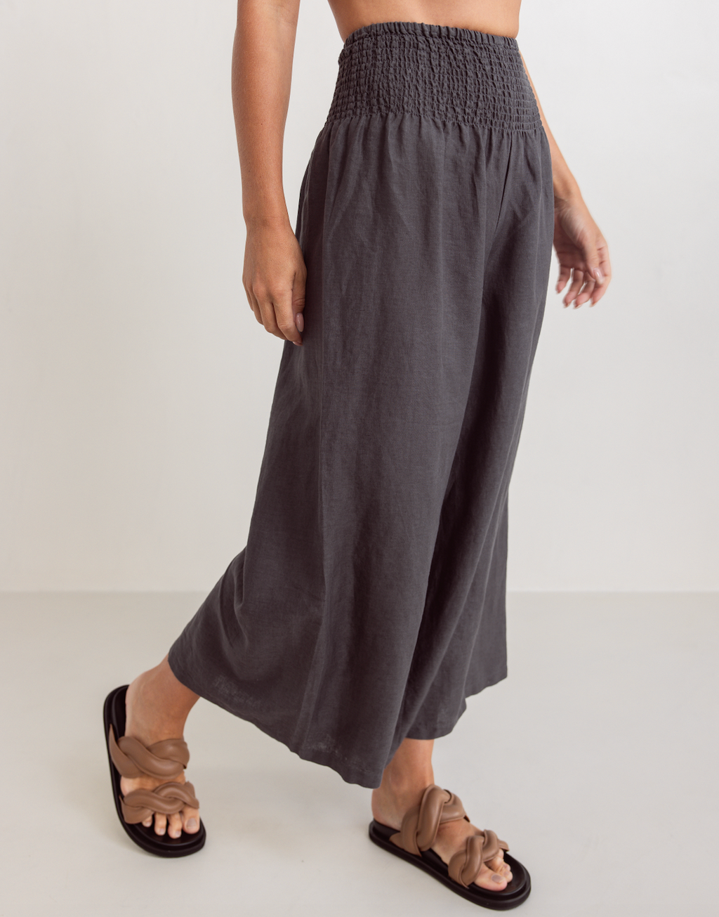 Linen Shirred Waist Pant - Charcoal