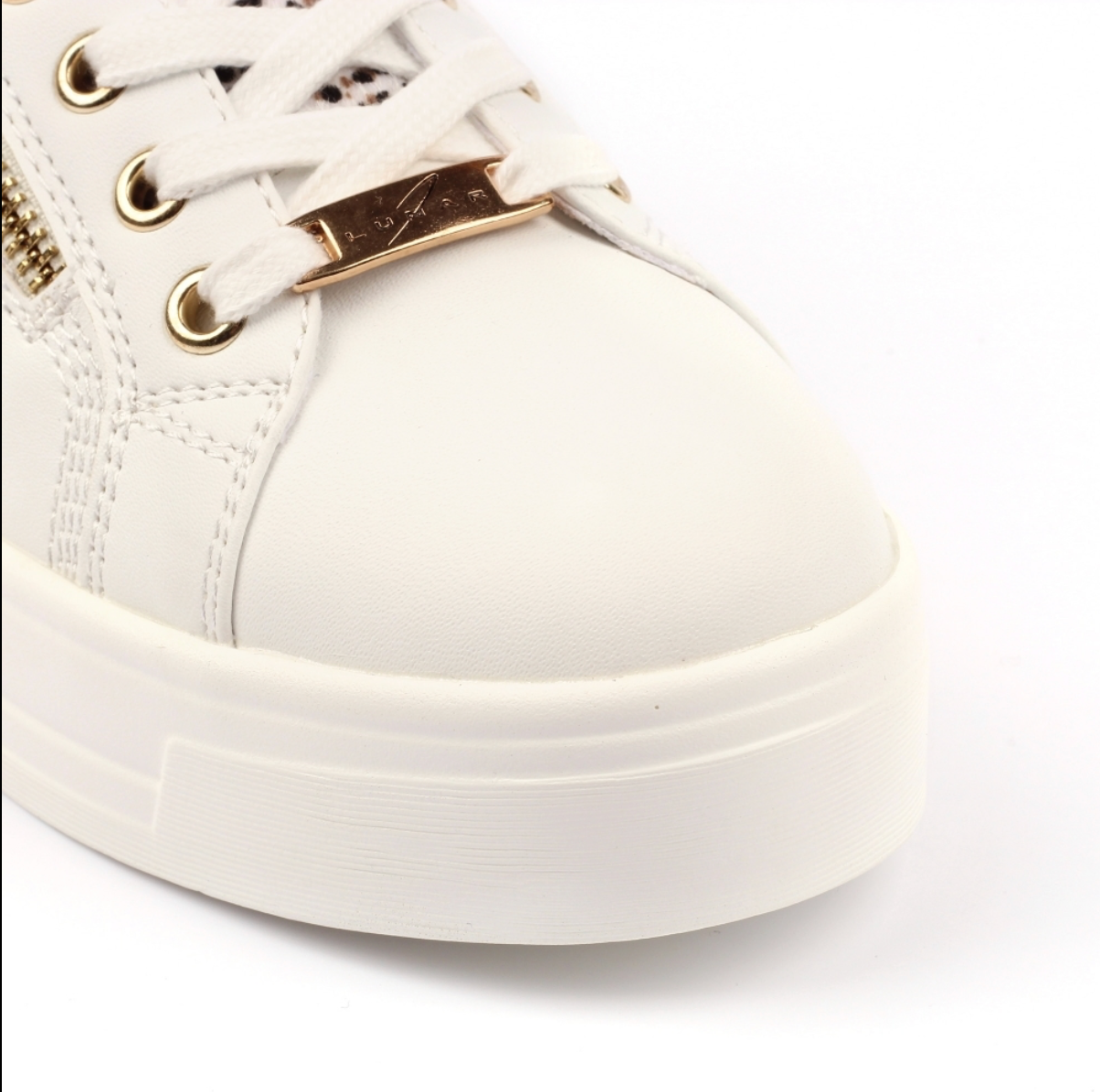 Presley Trainer - White