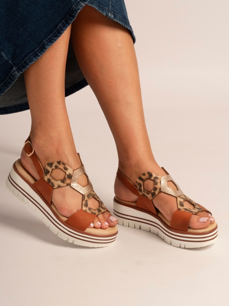 Jaslene Tan Sandal
