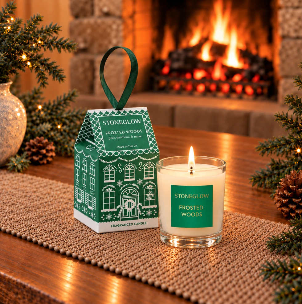 Seasonal - Frosted Woods - Pear, Patchouli & Musk Scented Votive Candle (65 x 55mm)