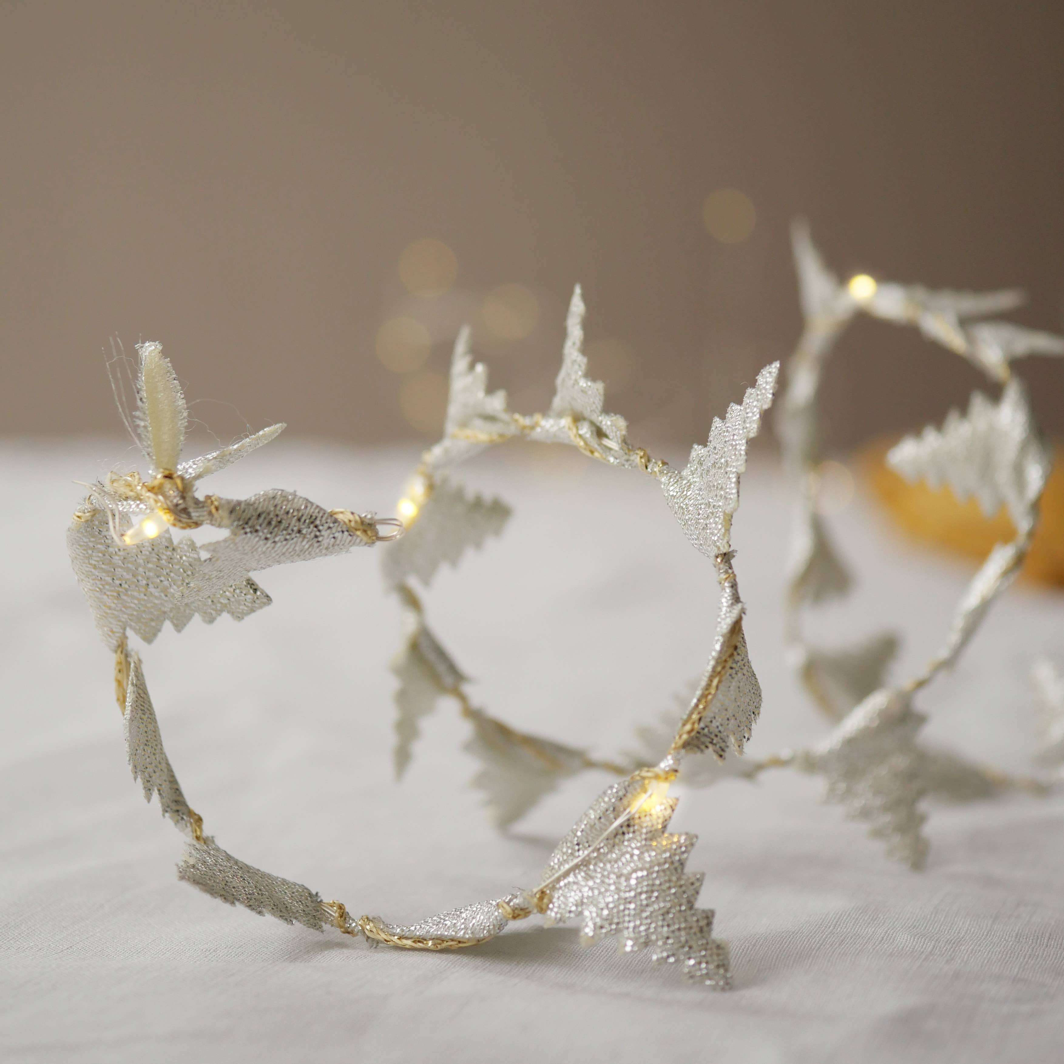 Christmas Tree Fairy Light String - Christmas Decoration: Silver / 2m (Battery)