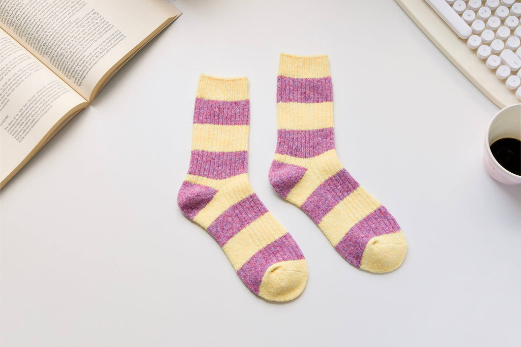 Warm Cashmere & Wool Blend Socks – Striped Winter Style: Red/Green