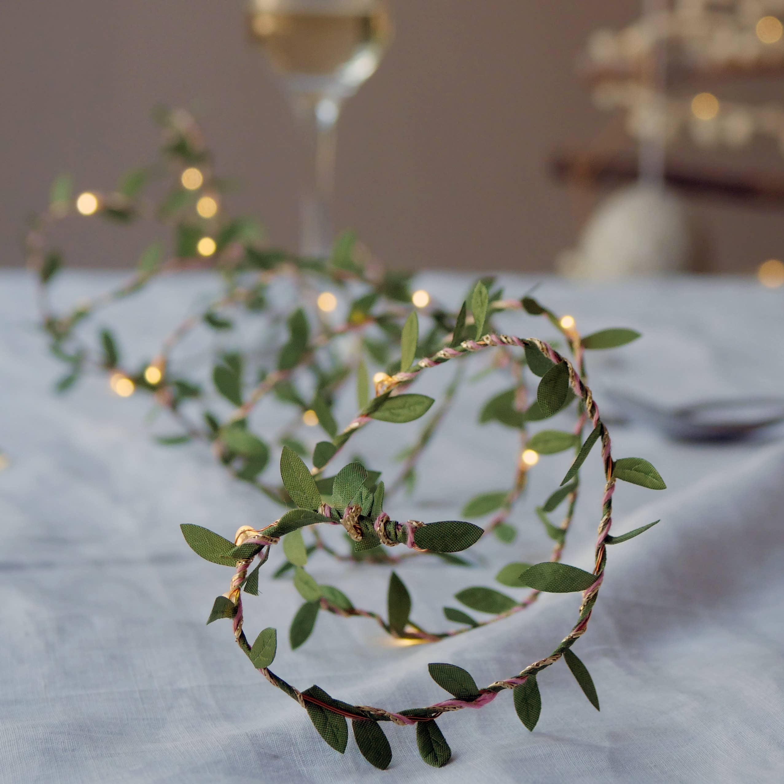 Handmade Leaf Fairy Lights - Green: 2m (battery)